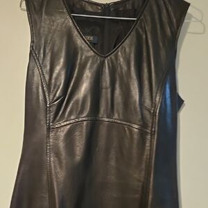 Danier leather Black V-Neck Sleeveless Leather Knee-Length Dress Danier SOOFFFFT